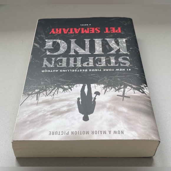 Pet Sematary: A Novel by Stephen King - Picture 5 of 6